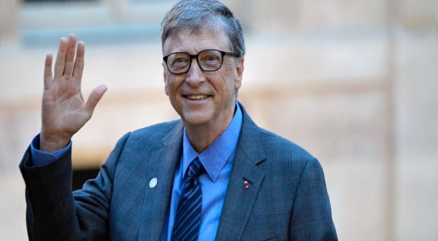 Bill Gates Ends 2023 in Style